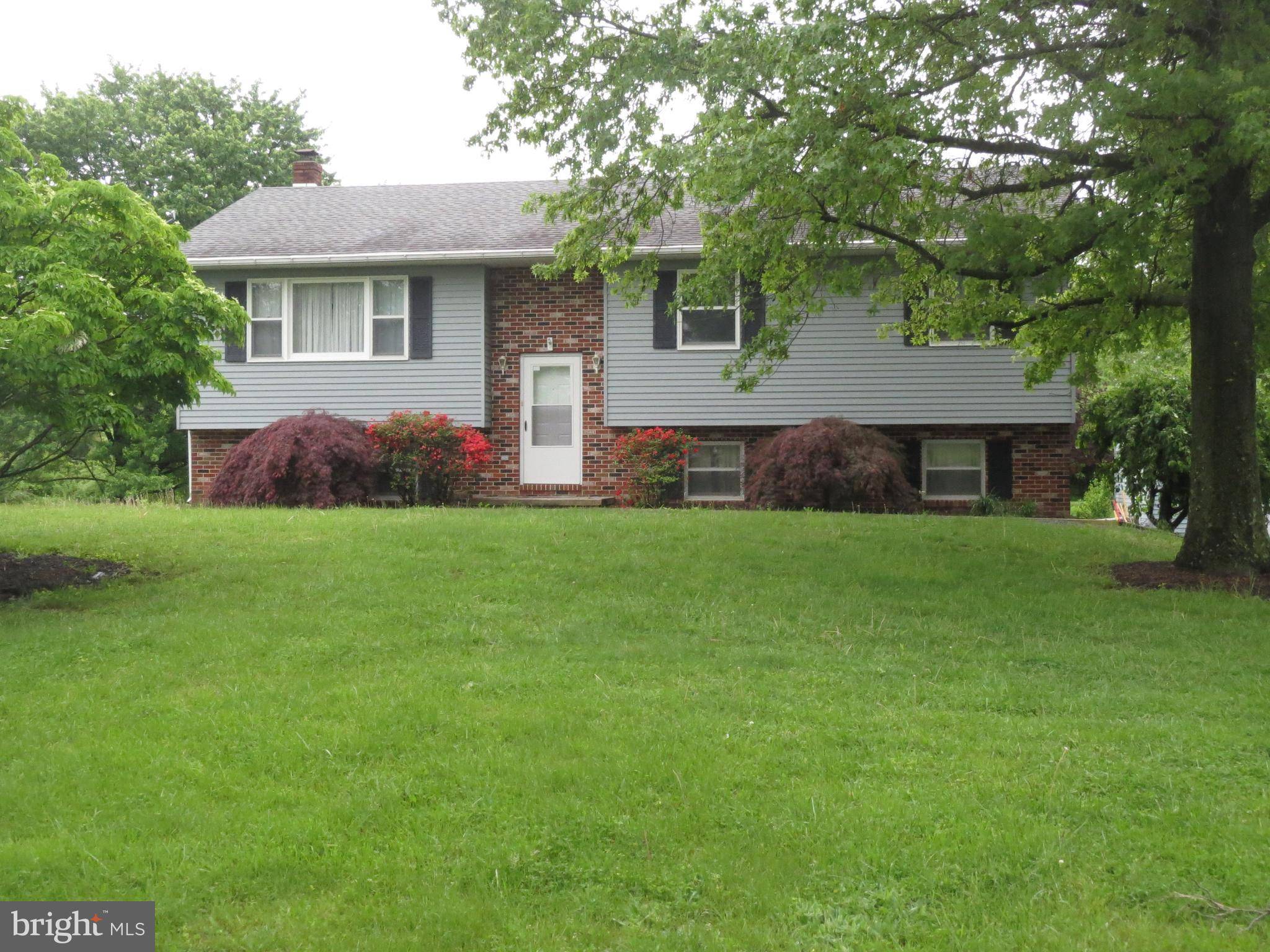 Pennsburg, PA 18073,3772 LAYFIELD RD