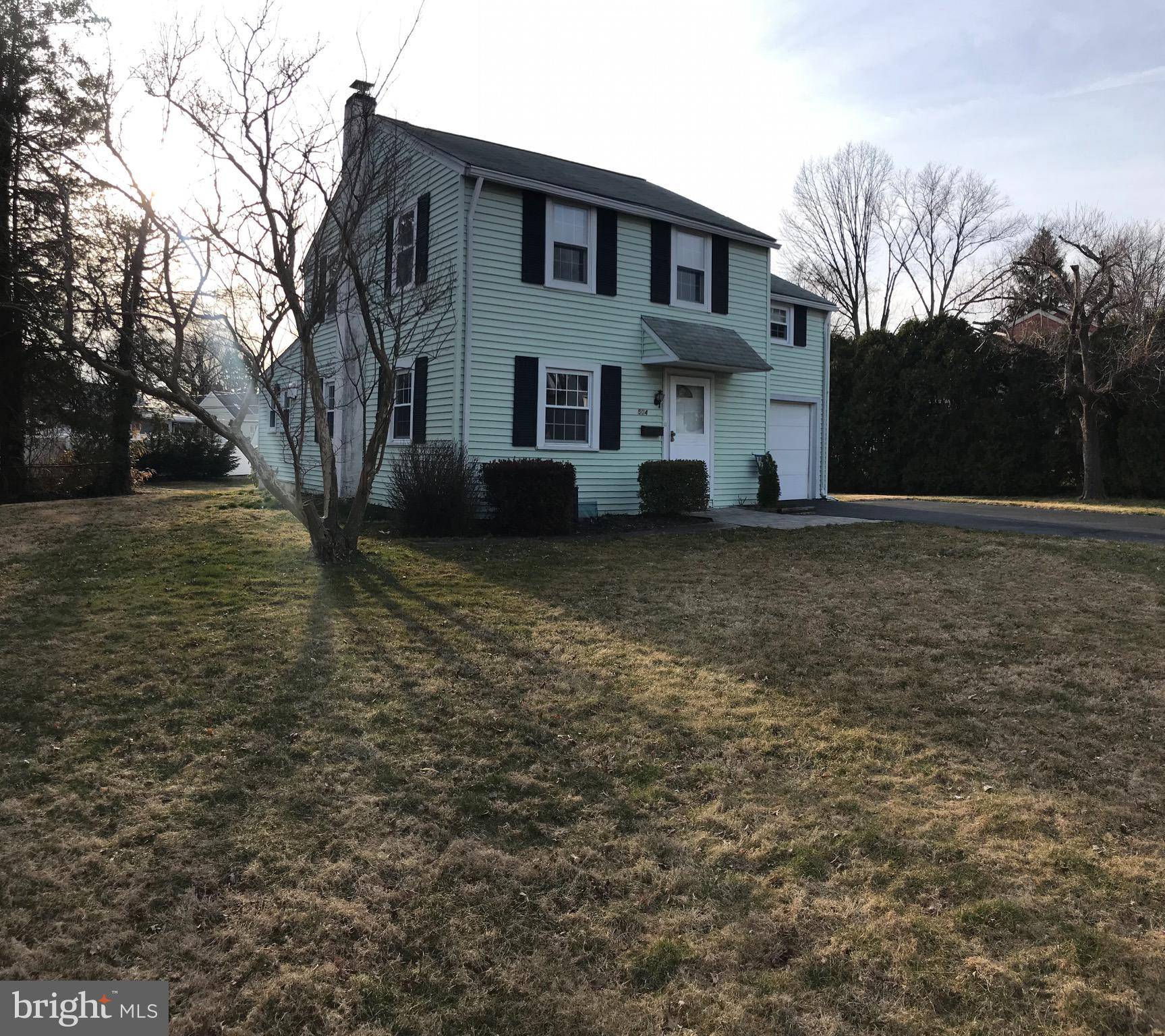 Hatboro, PA 19040,506 CORINTHIAN AVE