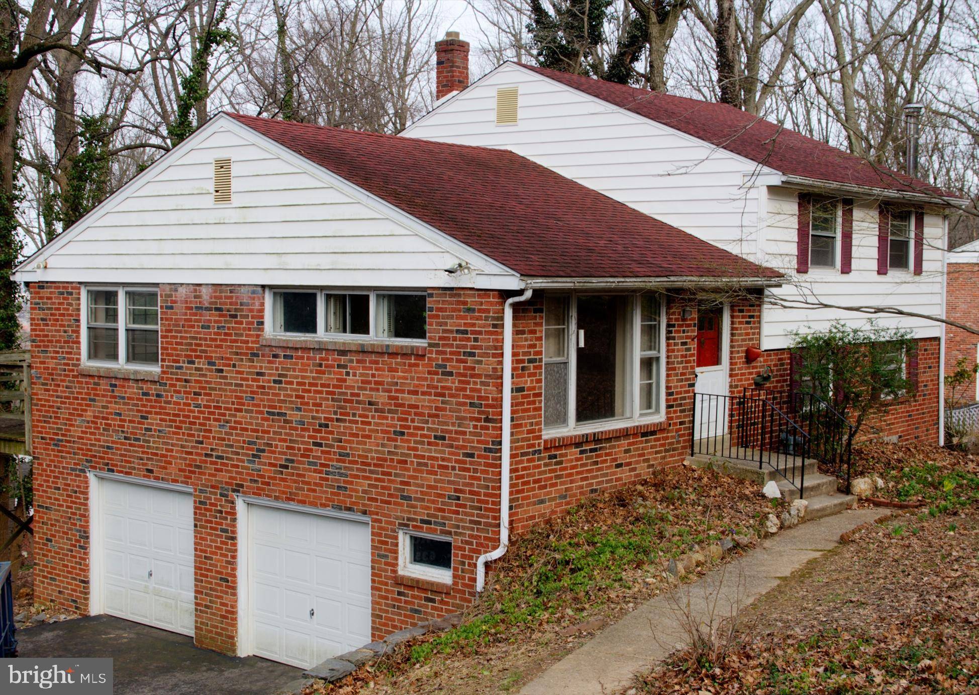 Wayne, PA 19087,643 FOREST RD