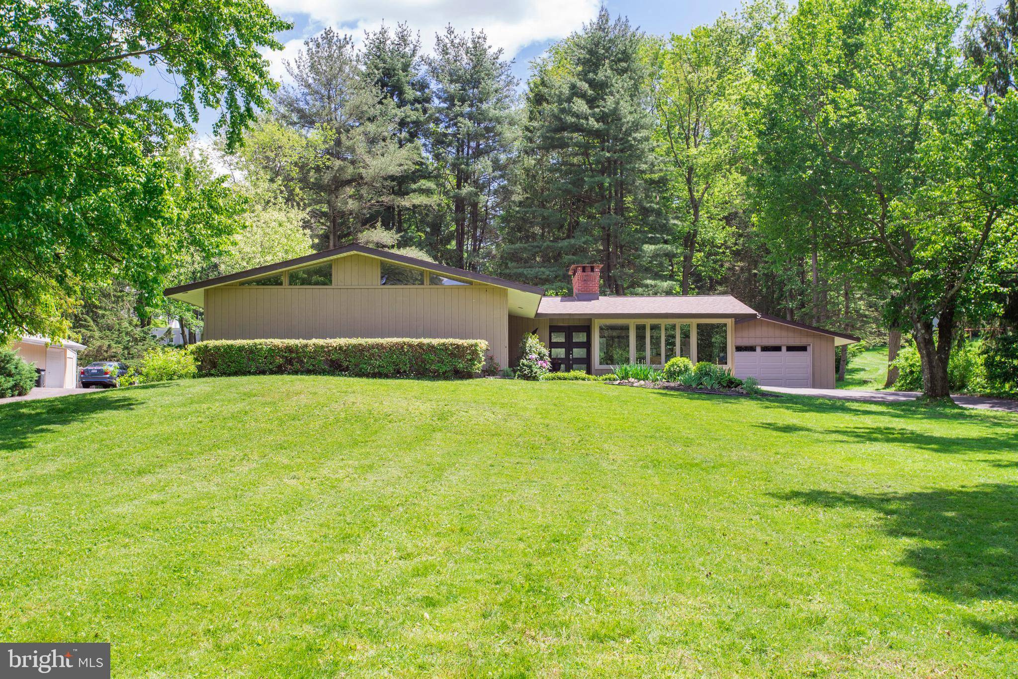 Huntingdon Valley, PA 19006,3427 BRAE BOURN DR