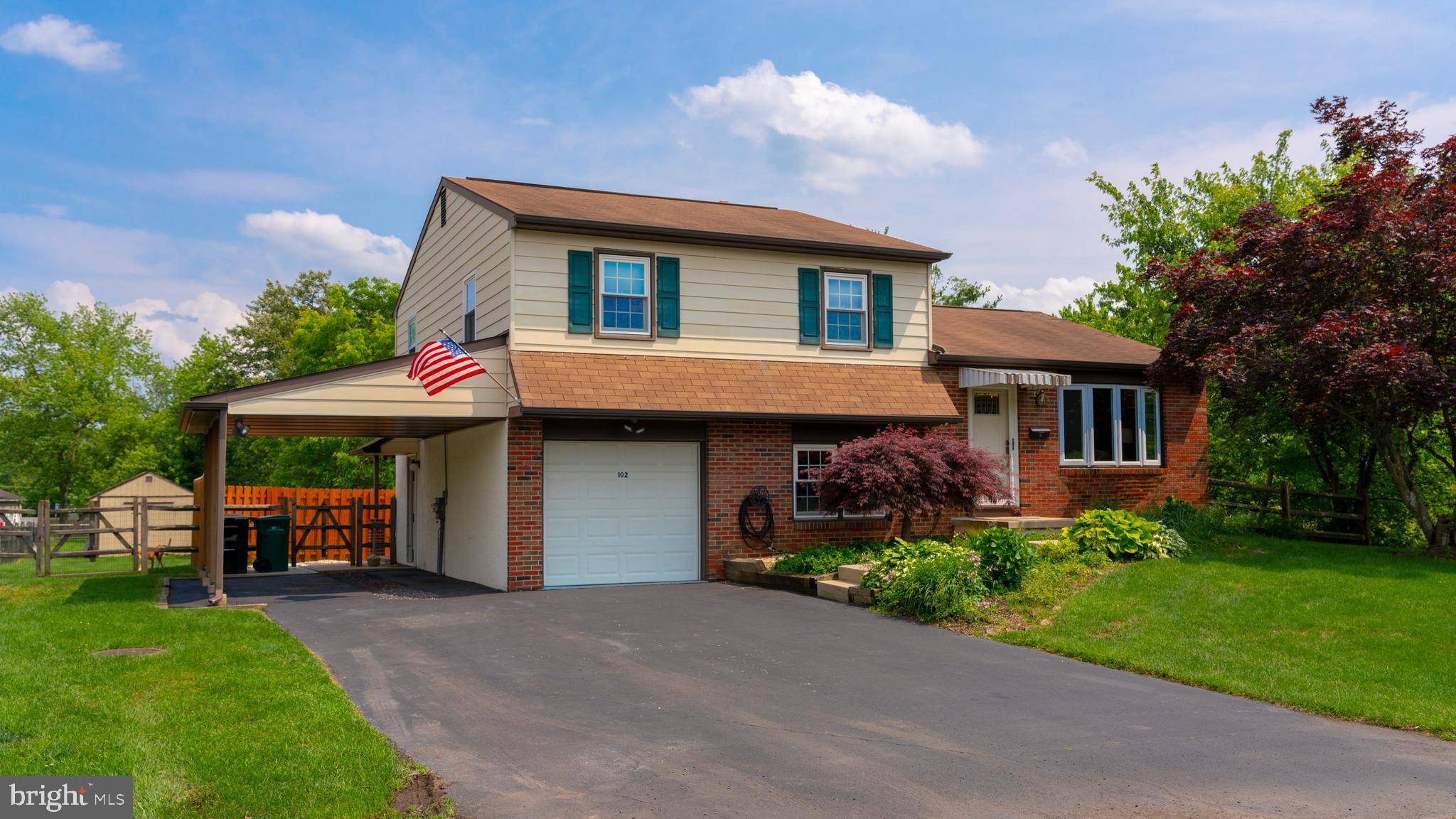 Red Hill, PA 18076,102 MEADOWLAND DR