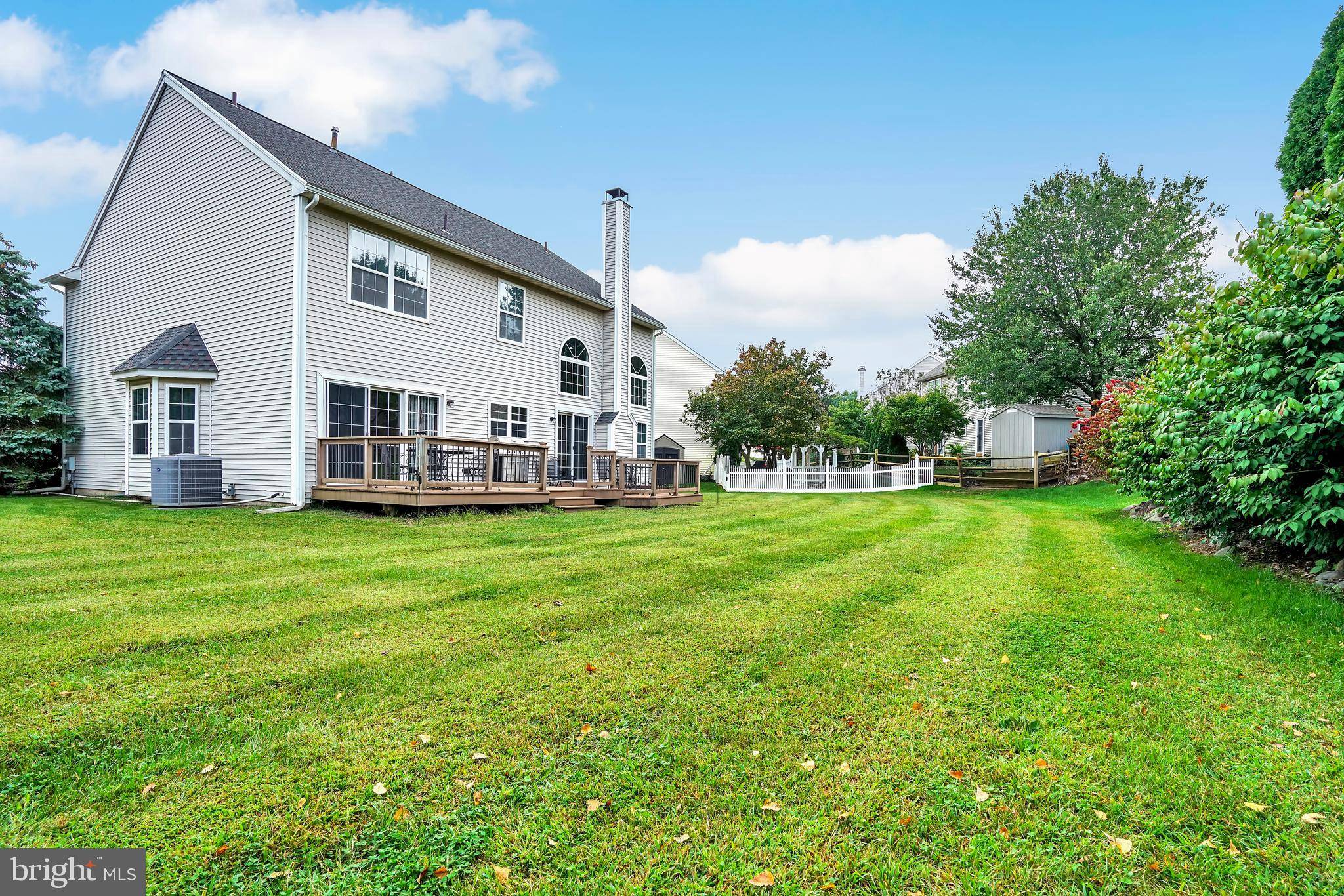 Royersford, PA 19468,5 LION CT