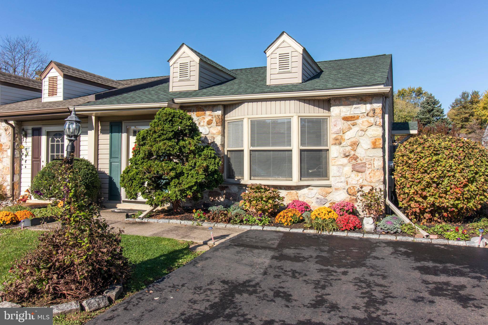 Huntingdon Valley, PA 19006,1009 GUM PL