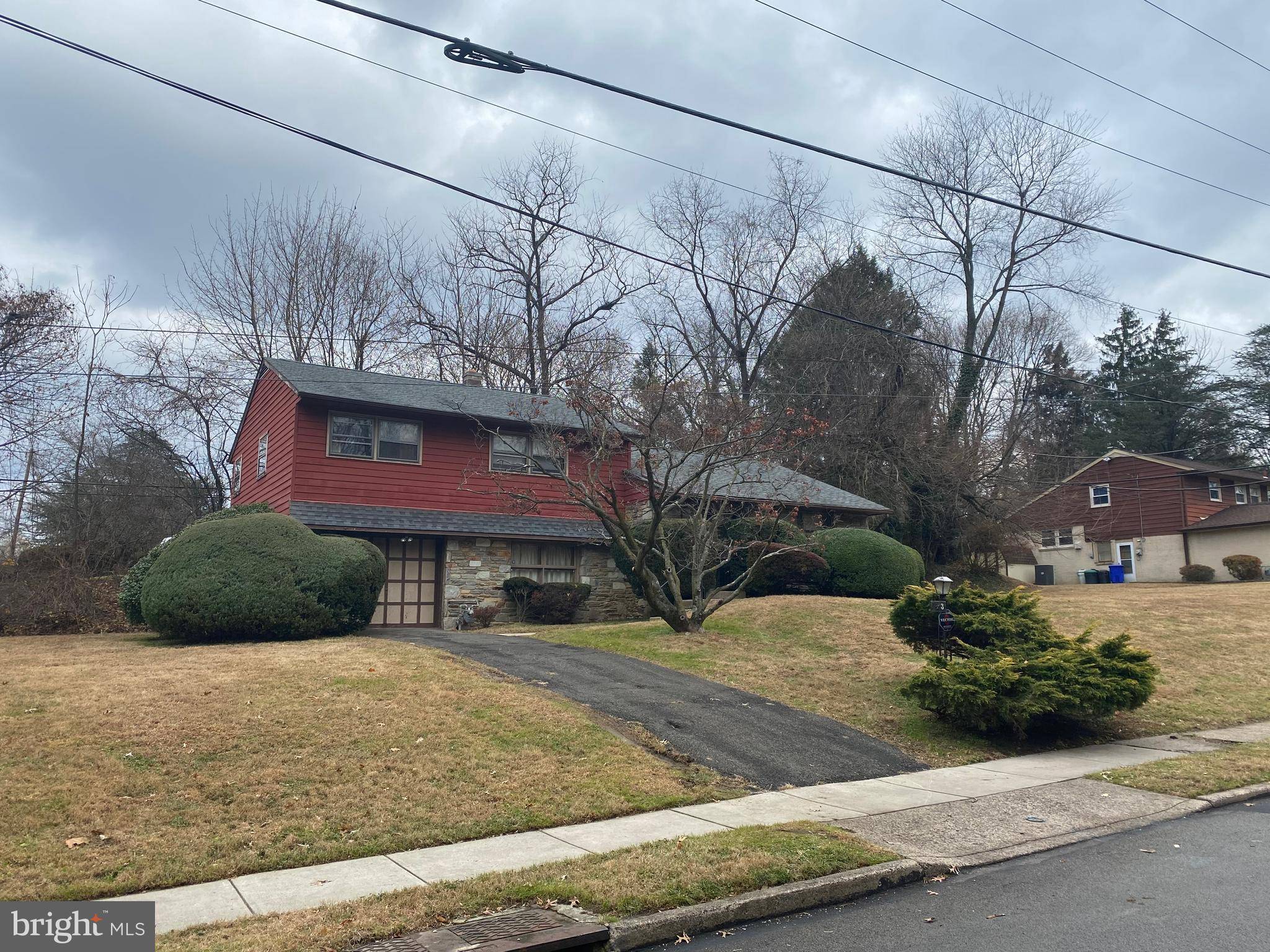 Elkins Park, PA 19027,413 ASBURY AVE