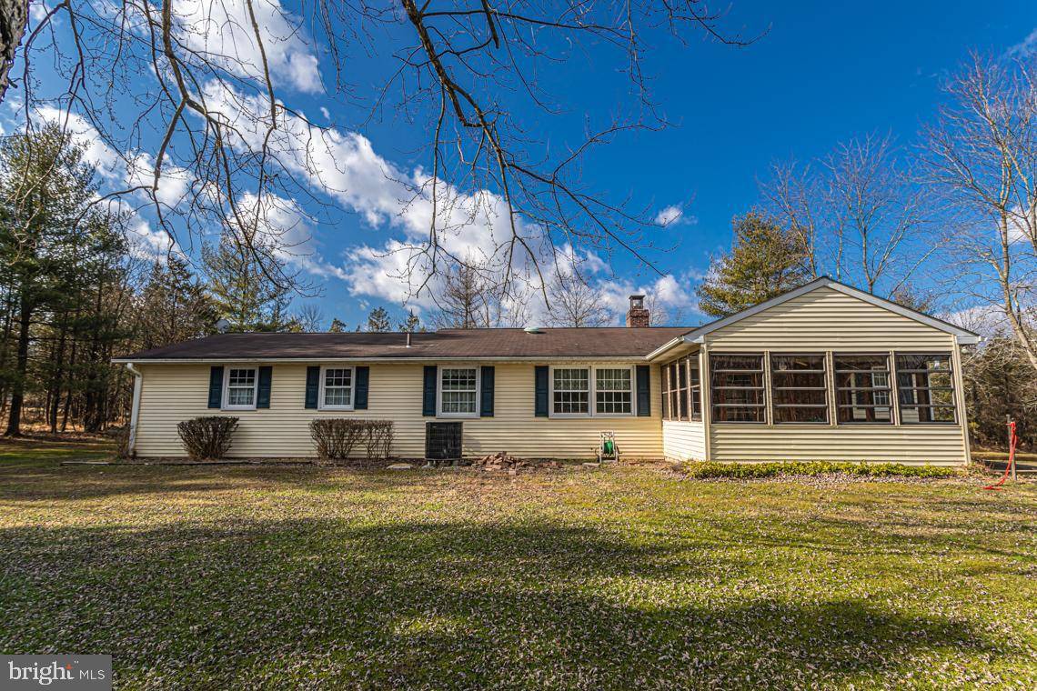 Perkiomenville, PA 18074,105 COLONIAL DR