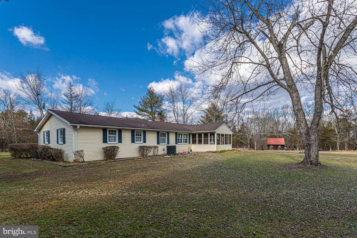 Perkiomenville, PA 18074,105 COLONIAL DR