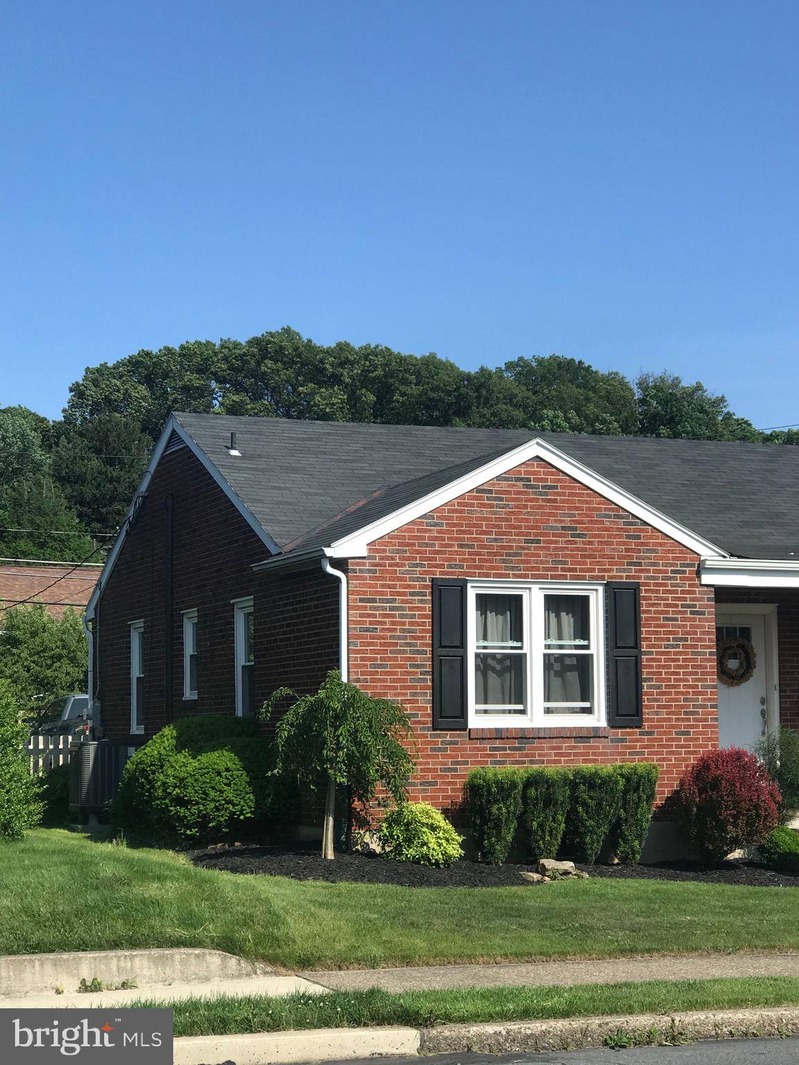 Hellertown, PA 18055,1425 EASTON RD