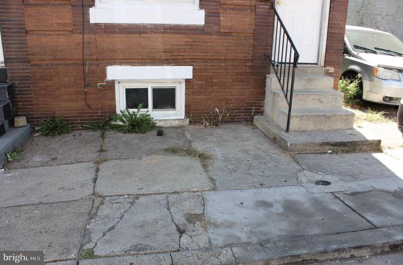 Philadelphia, PA 19140,2242 RUFFNER ST