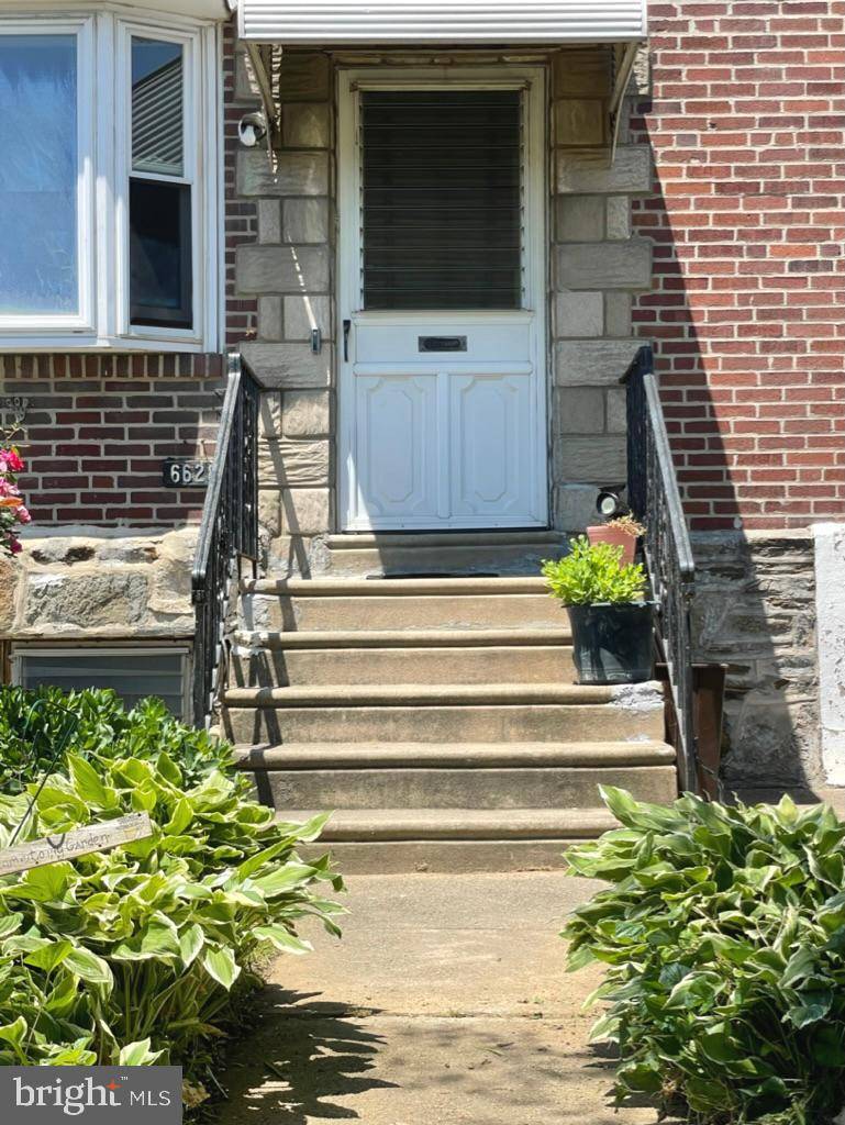 Philadelphia, PA 19149,6628 REVERE ST