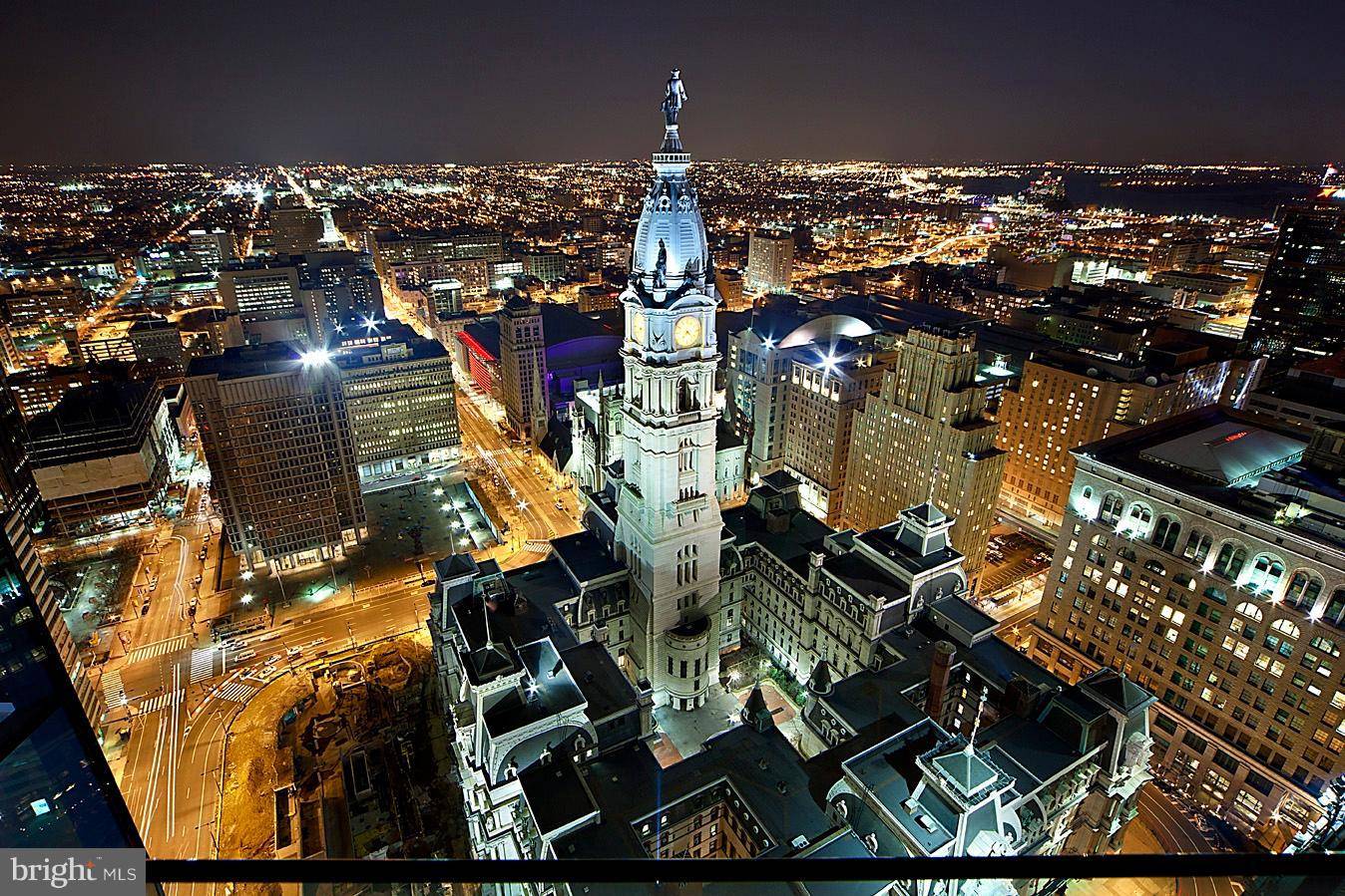 Philadelphia, PA 19102,1414 S PENN SQ #22C