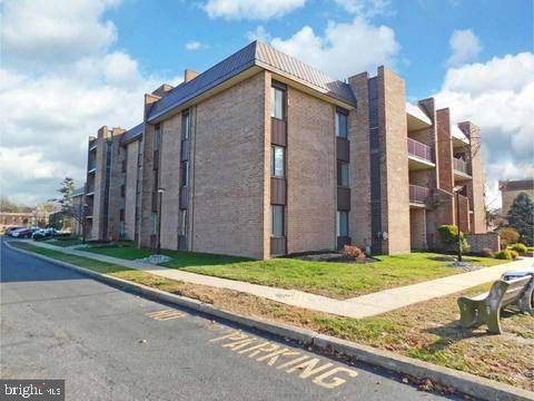 Philadelphia, PA 19114,6207 DELAIRE LANDING RD #207