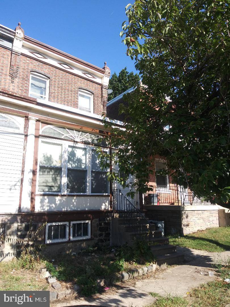 Philadelphia, PA 19153,7531 BUIST AVE