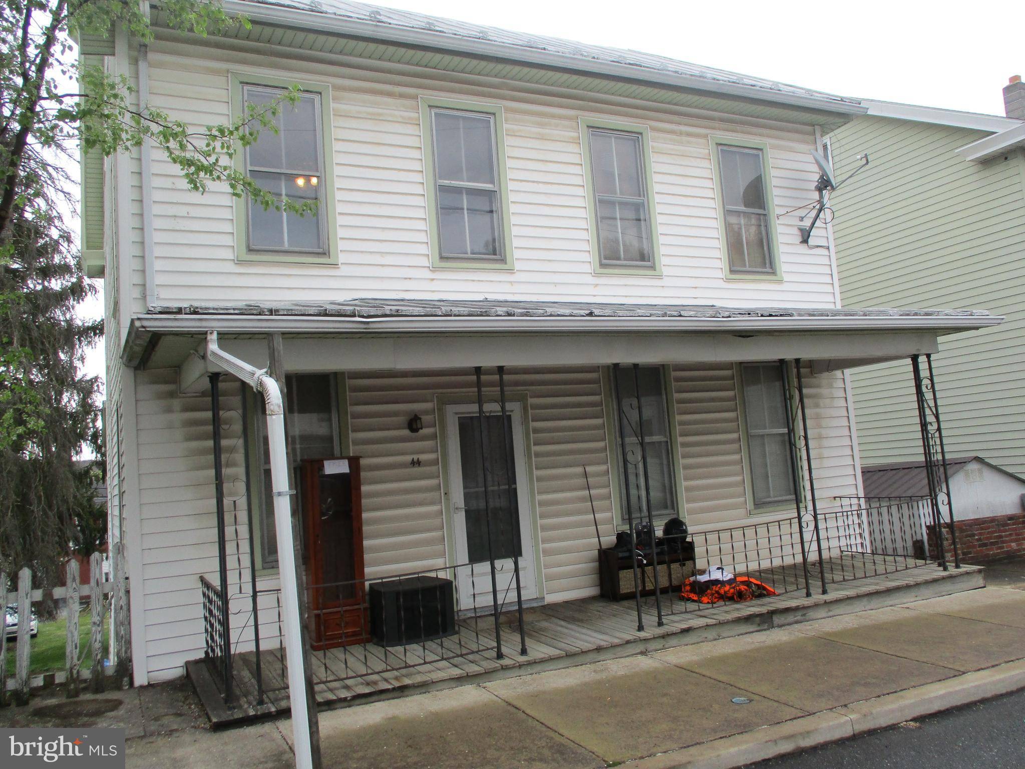 Newport, PA 17074,44 N 5TH ST