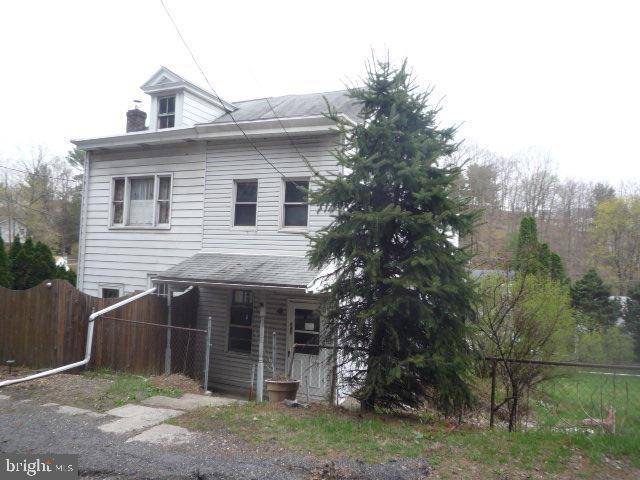 Minersville, PA 17954,445 S 3RD ST