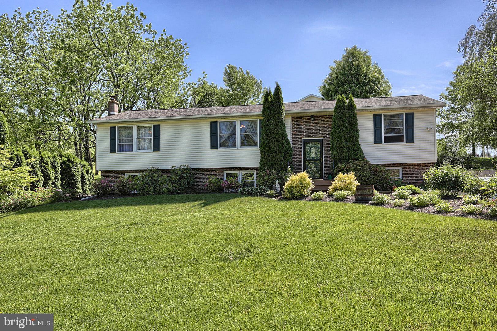 Auburn, PA 17922,1247 RUNNING DEER DR