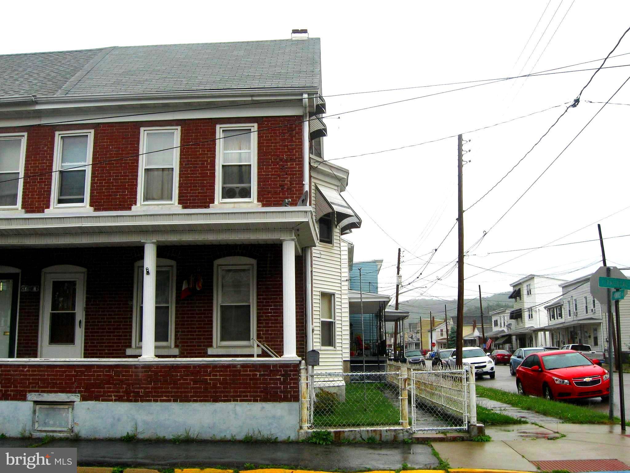 Saint Clair, PA 17970,311 E RAILROAD ST