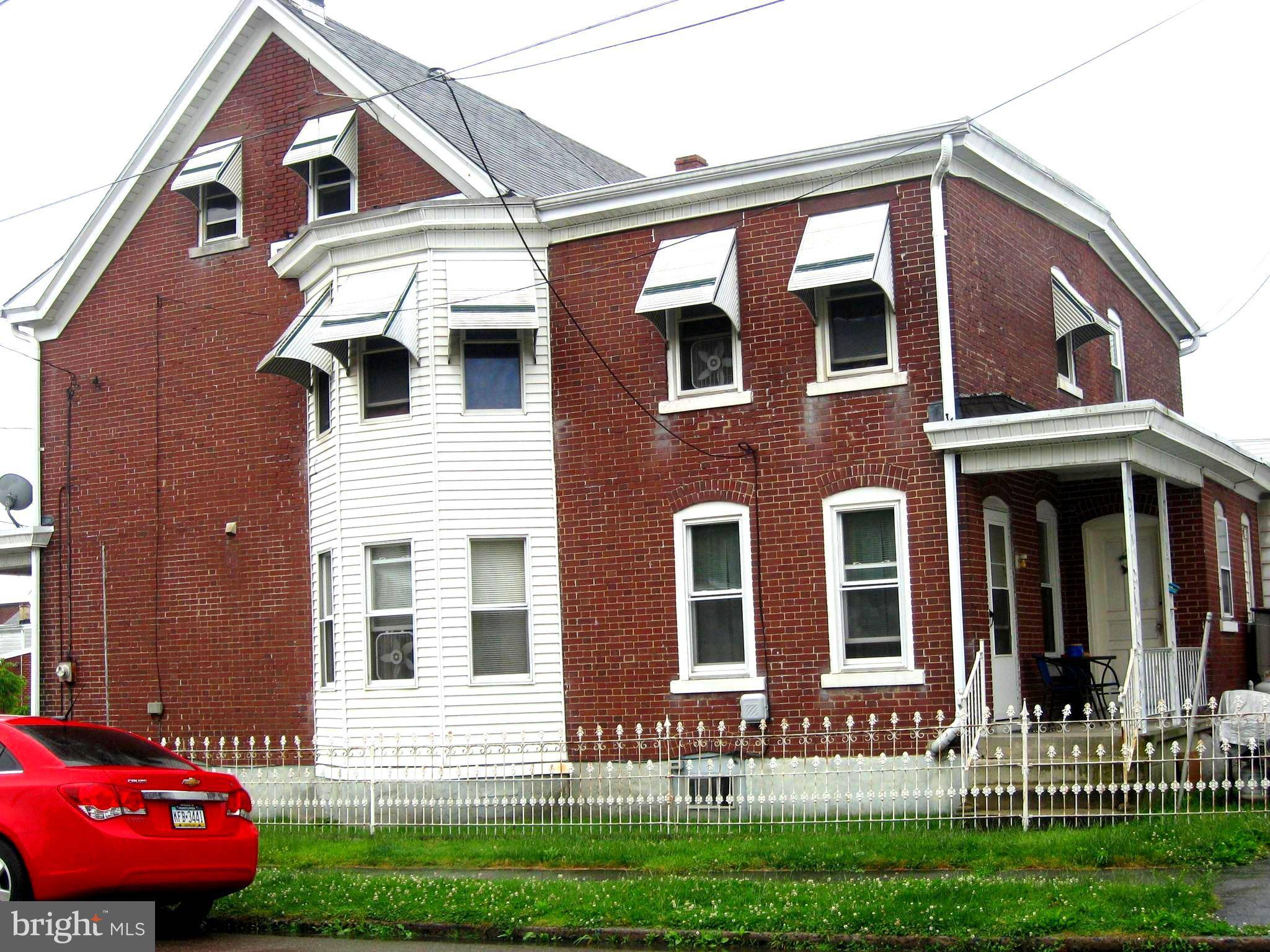 Saint Clair, PA 17970,311 E RAILROAD ST