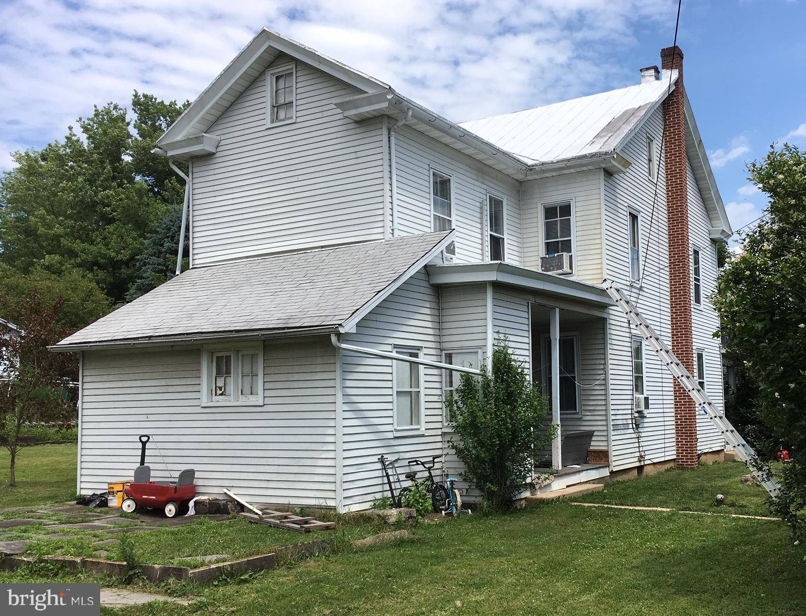 Orwigsburg, PA 17961,119 N PERRY ST