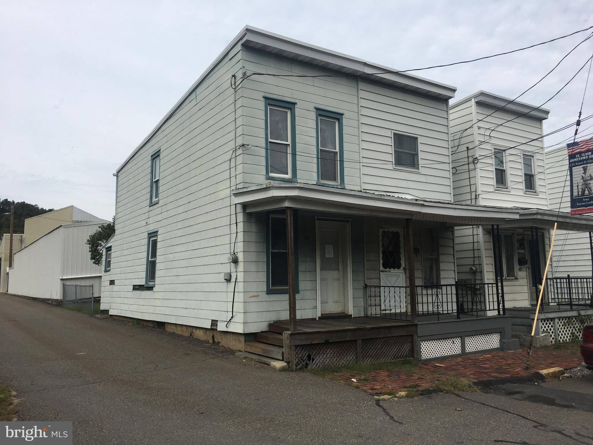 Saint Clair, PA 17970,23 W CARROLL ST