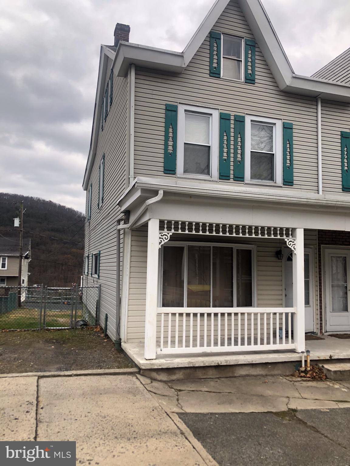 Pottsville, PA 17901,513 CARBON ST