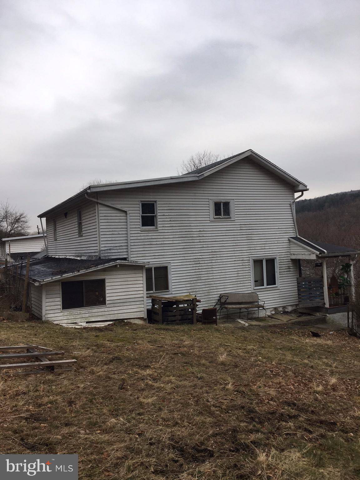 Girardville, PA 17935,7 RAILROAD ST