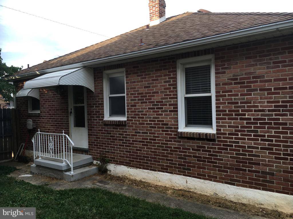 York, PA 17404,1610 W PHILADELPHIA ST