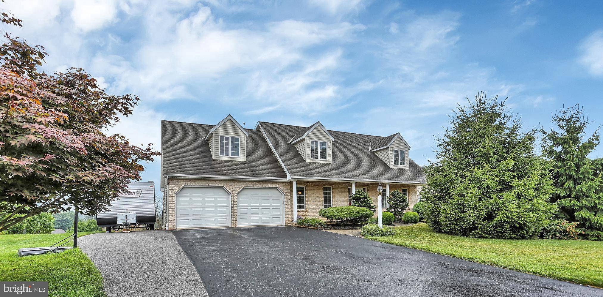 Seven Valleys, PA 17360,6 NESS CT