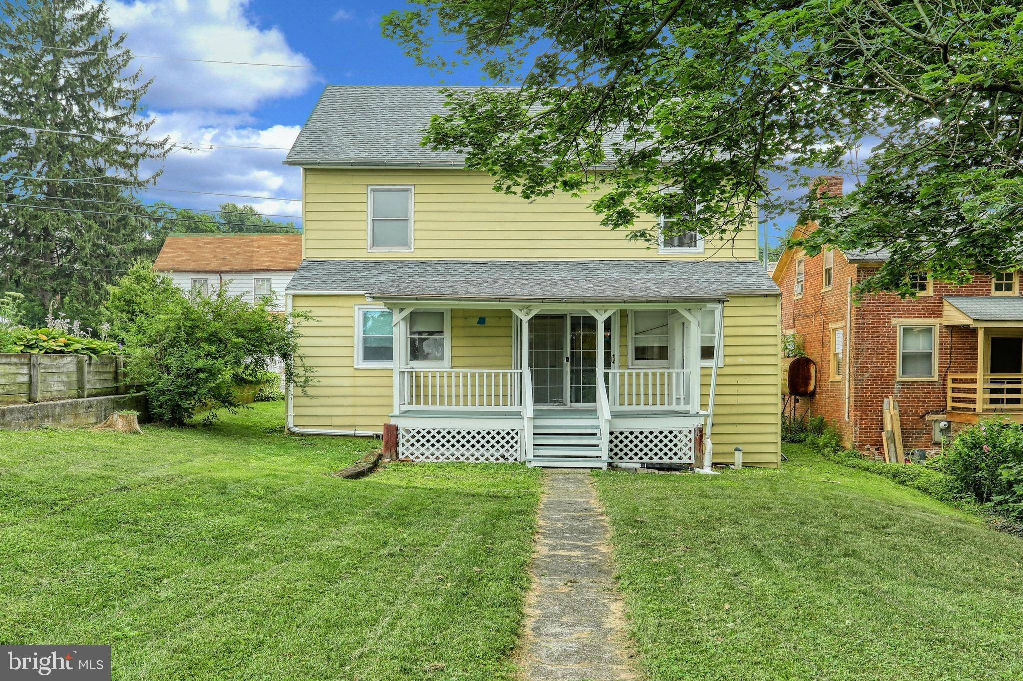 Spring Grove, PA 17362,16 BERLIN ST