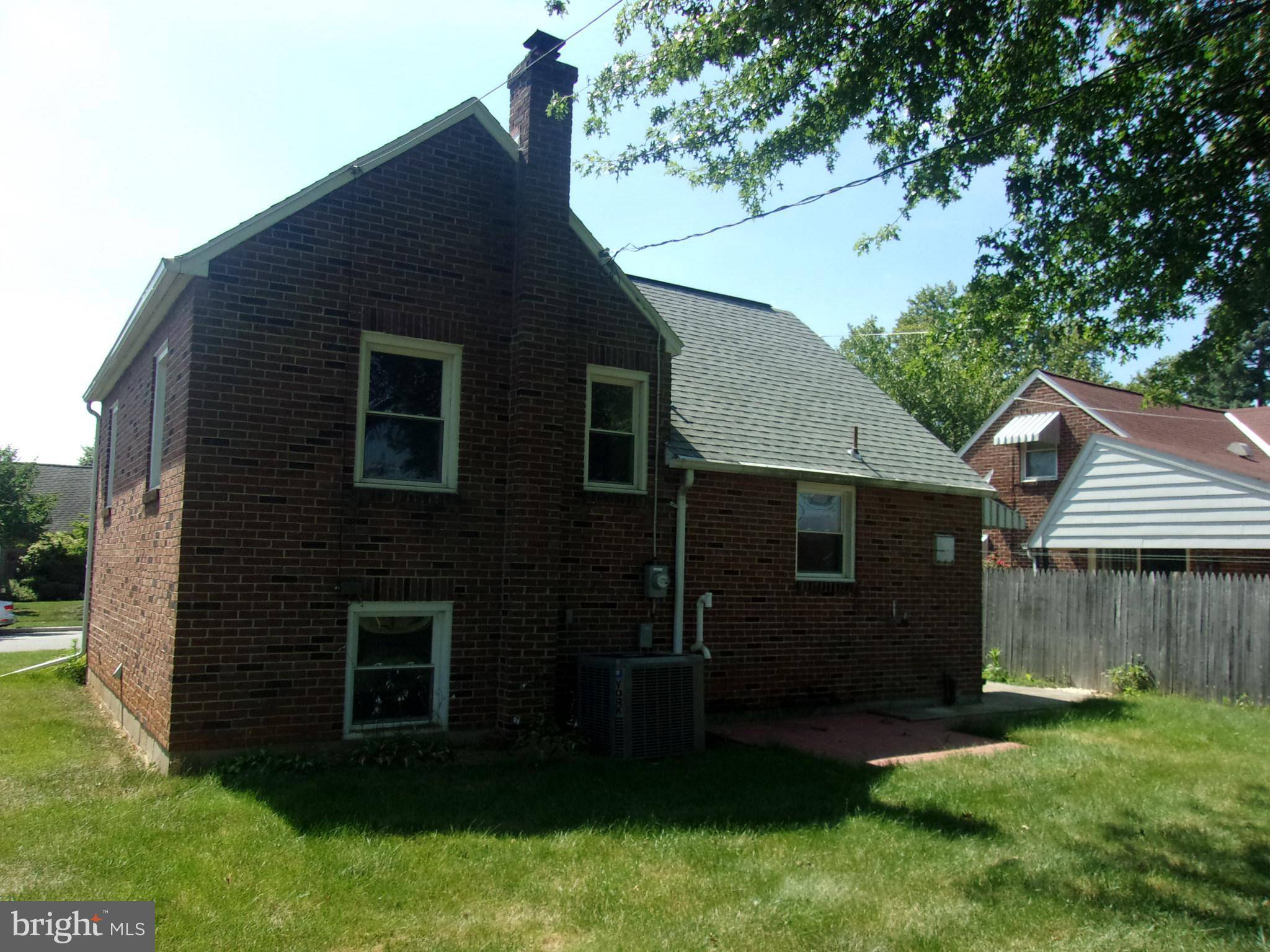 York, PA 17404,767 OATMAN ST