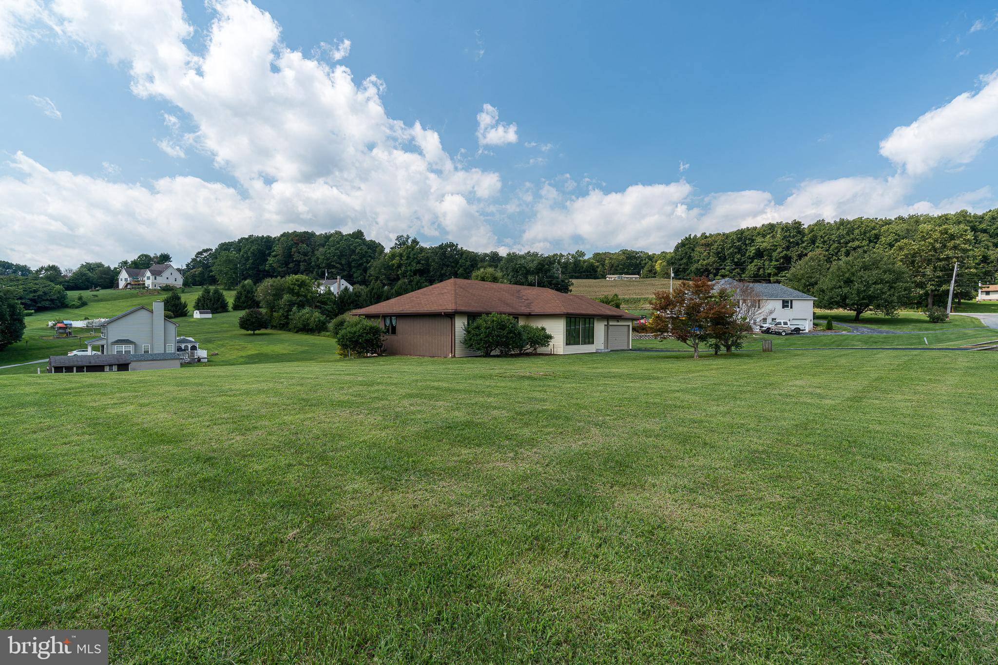 Stewartstown, PA 17363,16304 DOLF RD