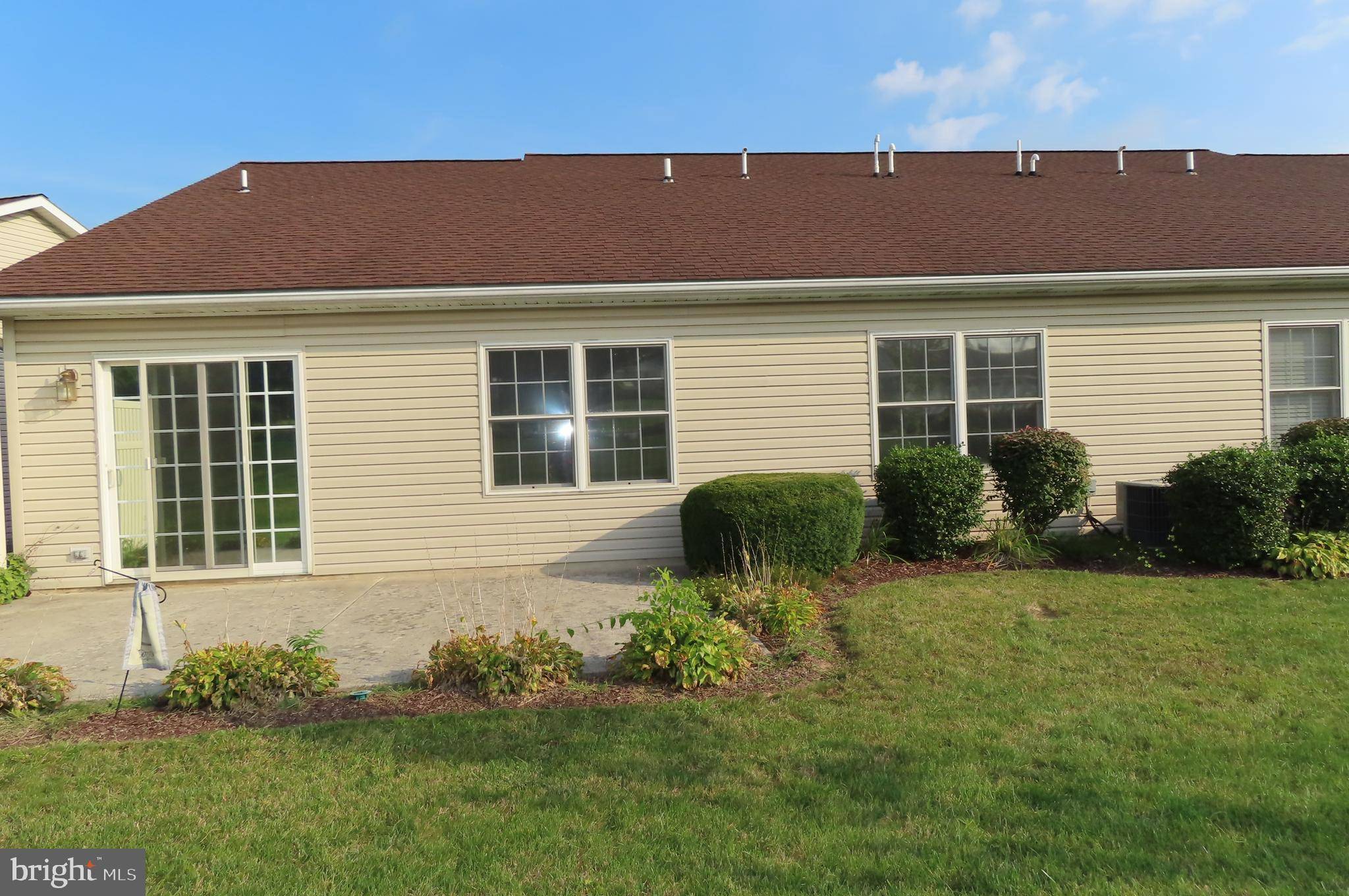 Hanover, PA 17331,437 PARKVIEW LN