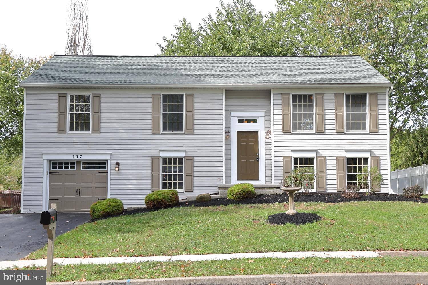 Lewisberry, PA 17339,107 CATHERINE CT