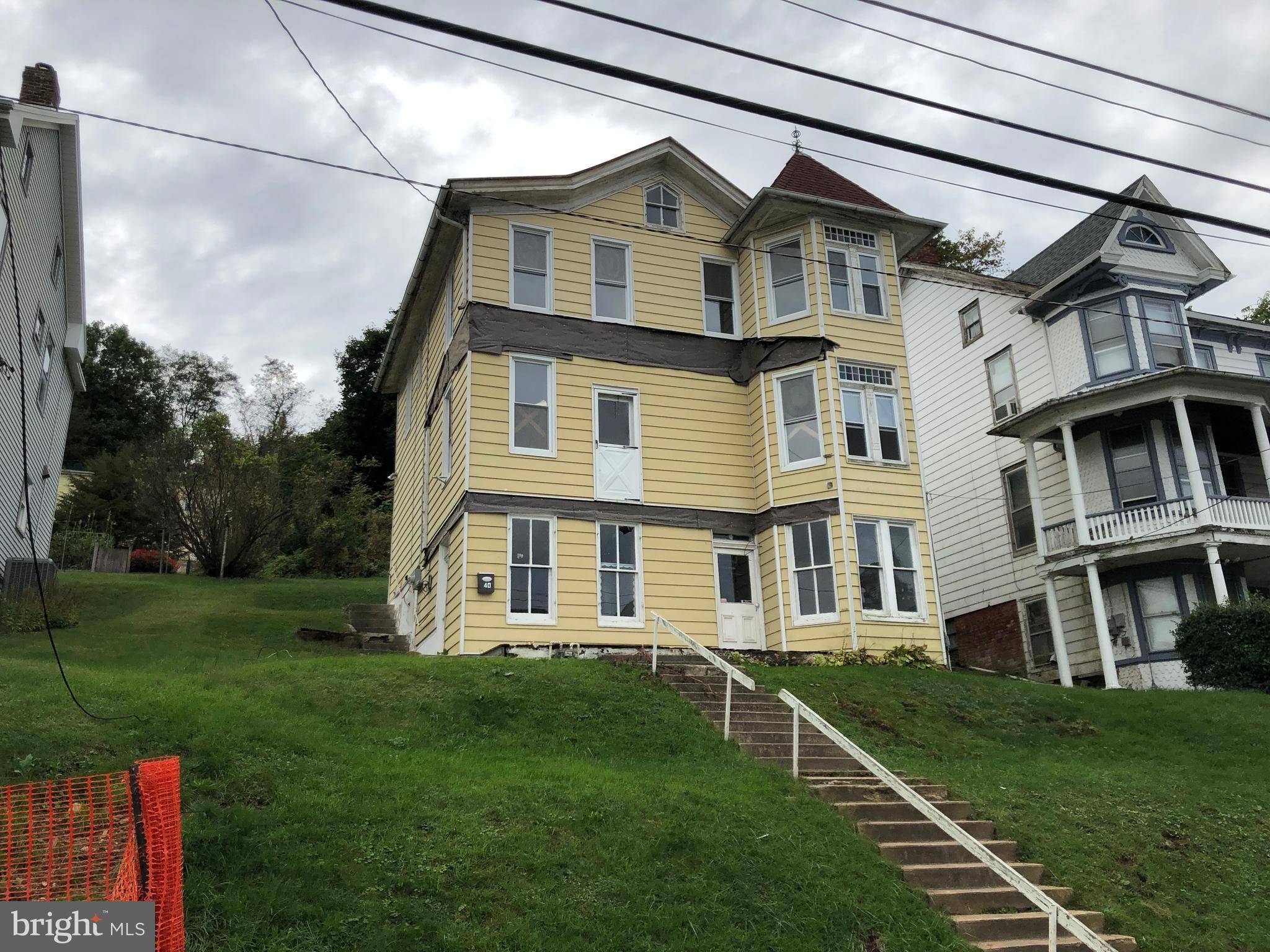 Glen Rock, PA 17327,40 HANOVER ST