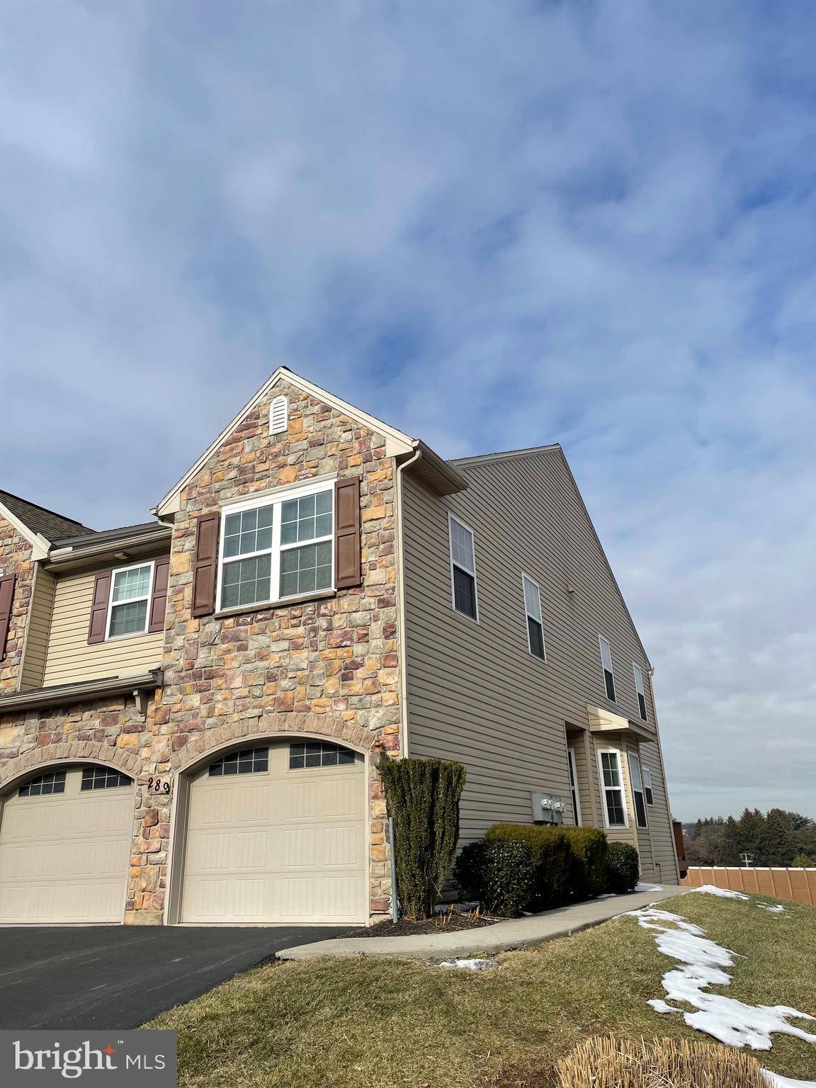 New Cumberland, PA 17070,289 FIELDSTONE CT #94