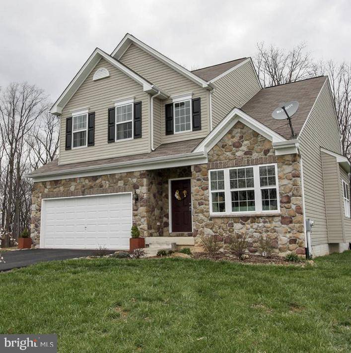 Delta, PA 17314,16 SHADY TREE CT