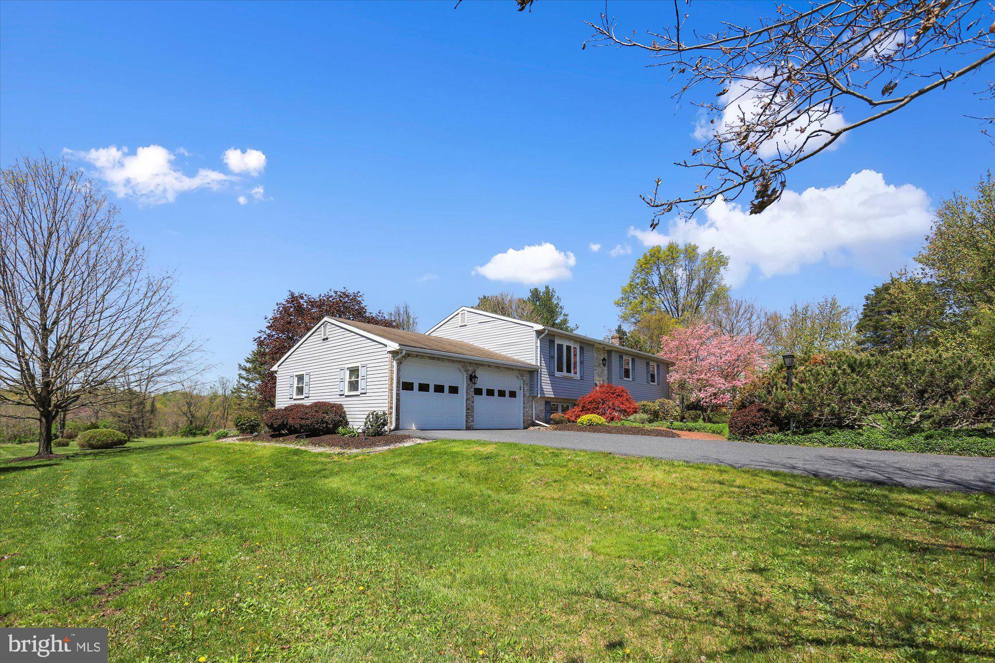 Wellsville, PA 17365,1690 PINETOWN RD