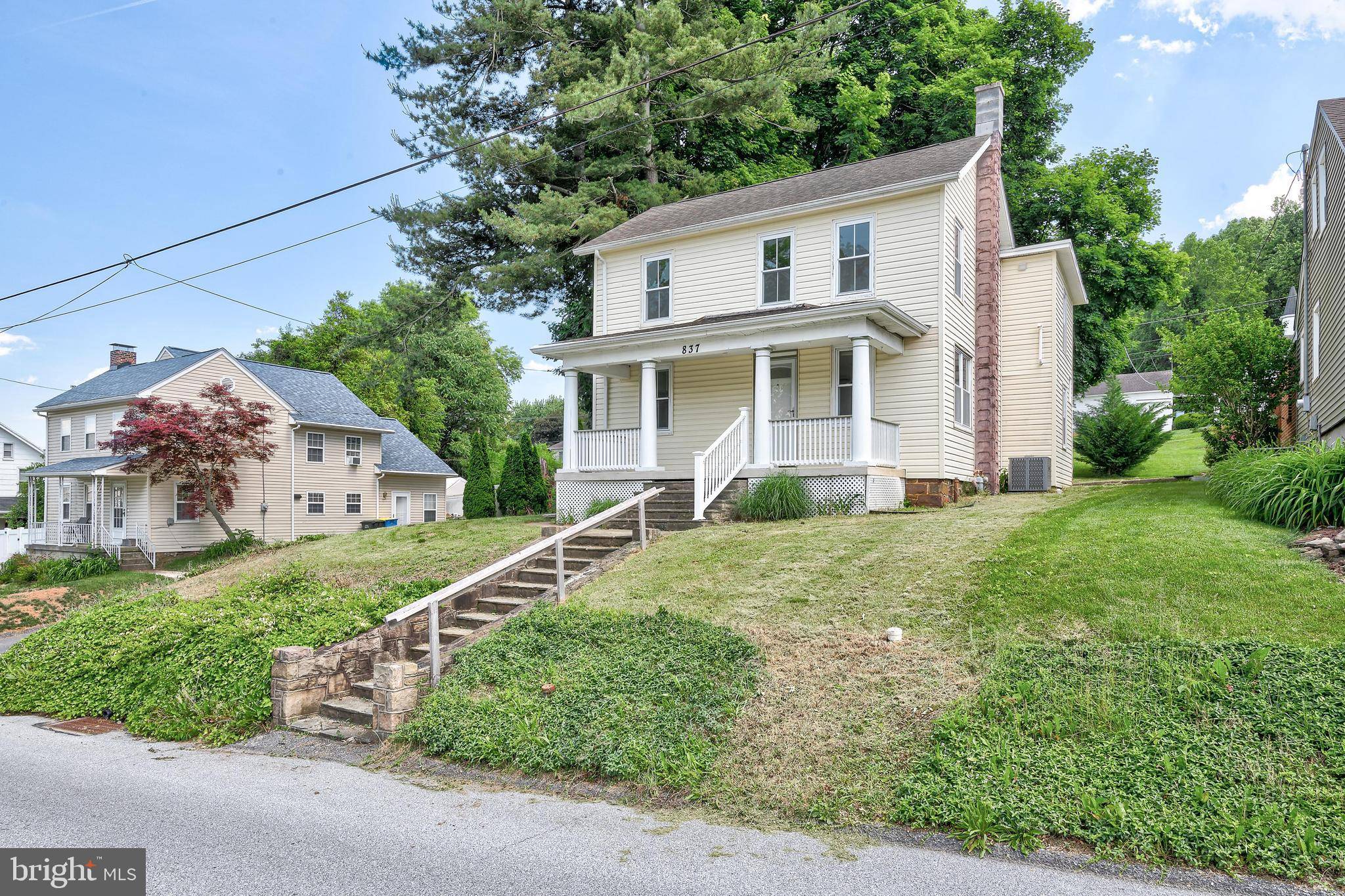 Mount Wolf, PA 17347,837 MARKET ST