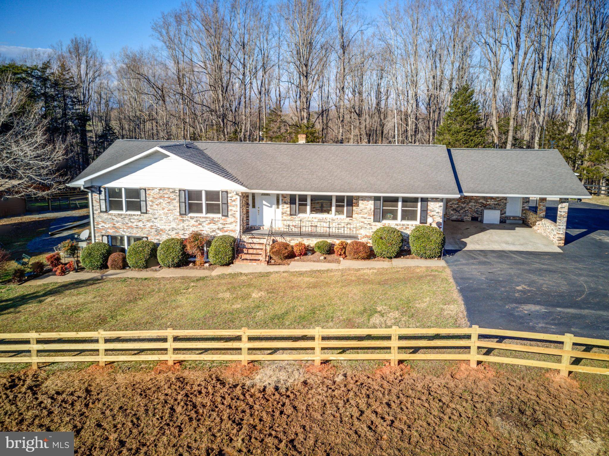 Barboursville, VA 22923,194 DAWSONVILLE RD