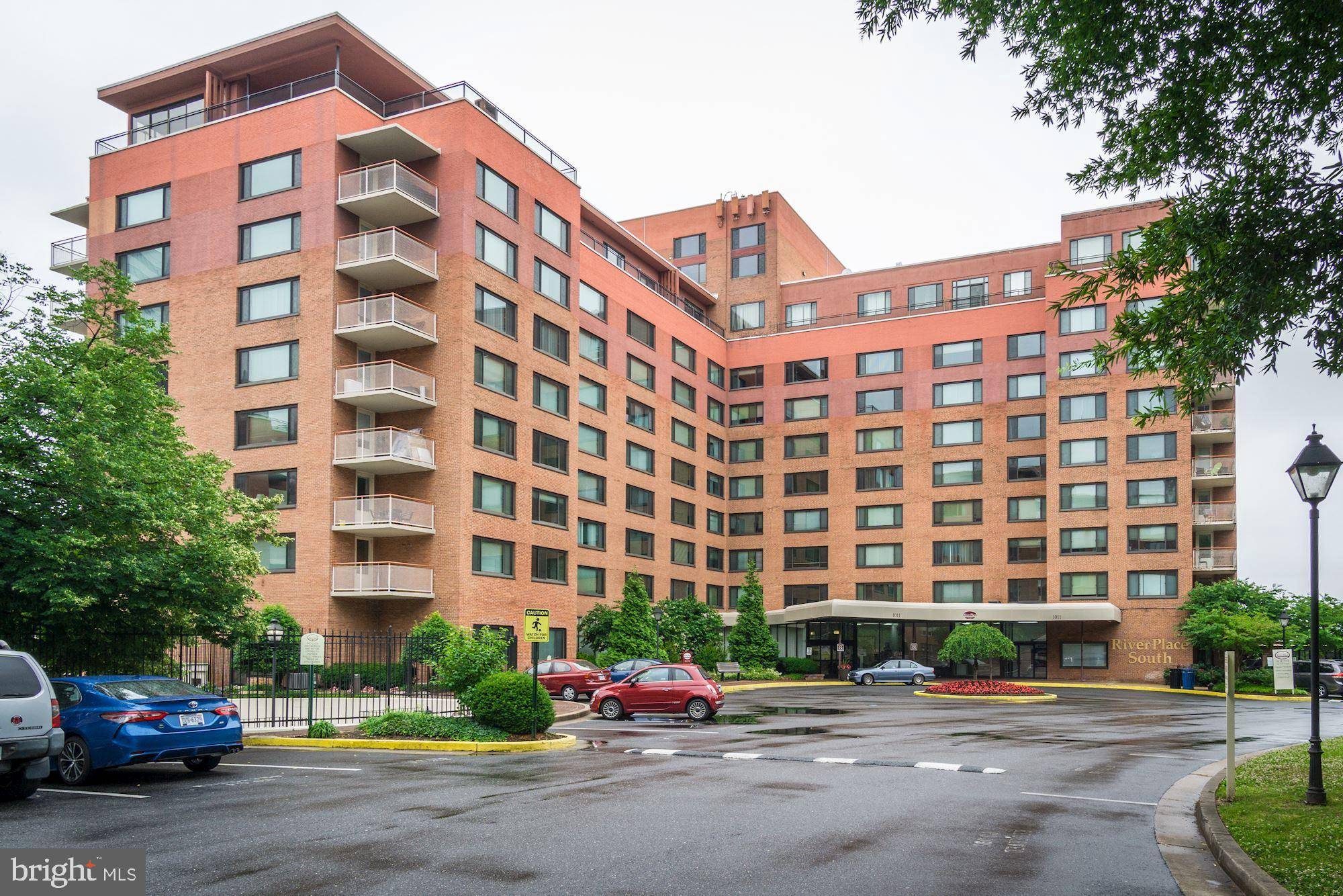 Arlington, VA 22209,1011 ARLINGTON BLVD #603