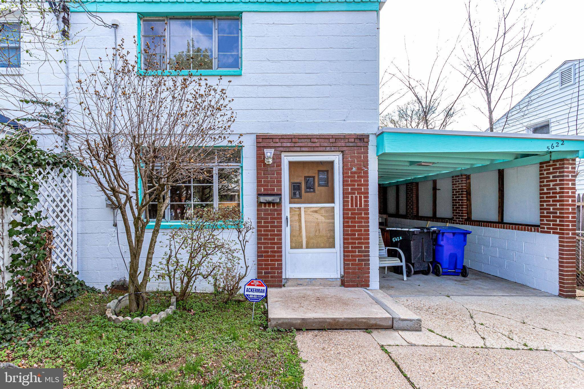 Arlington, VA 22204,5622 8TH ST S