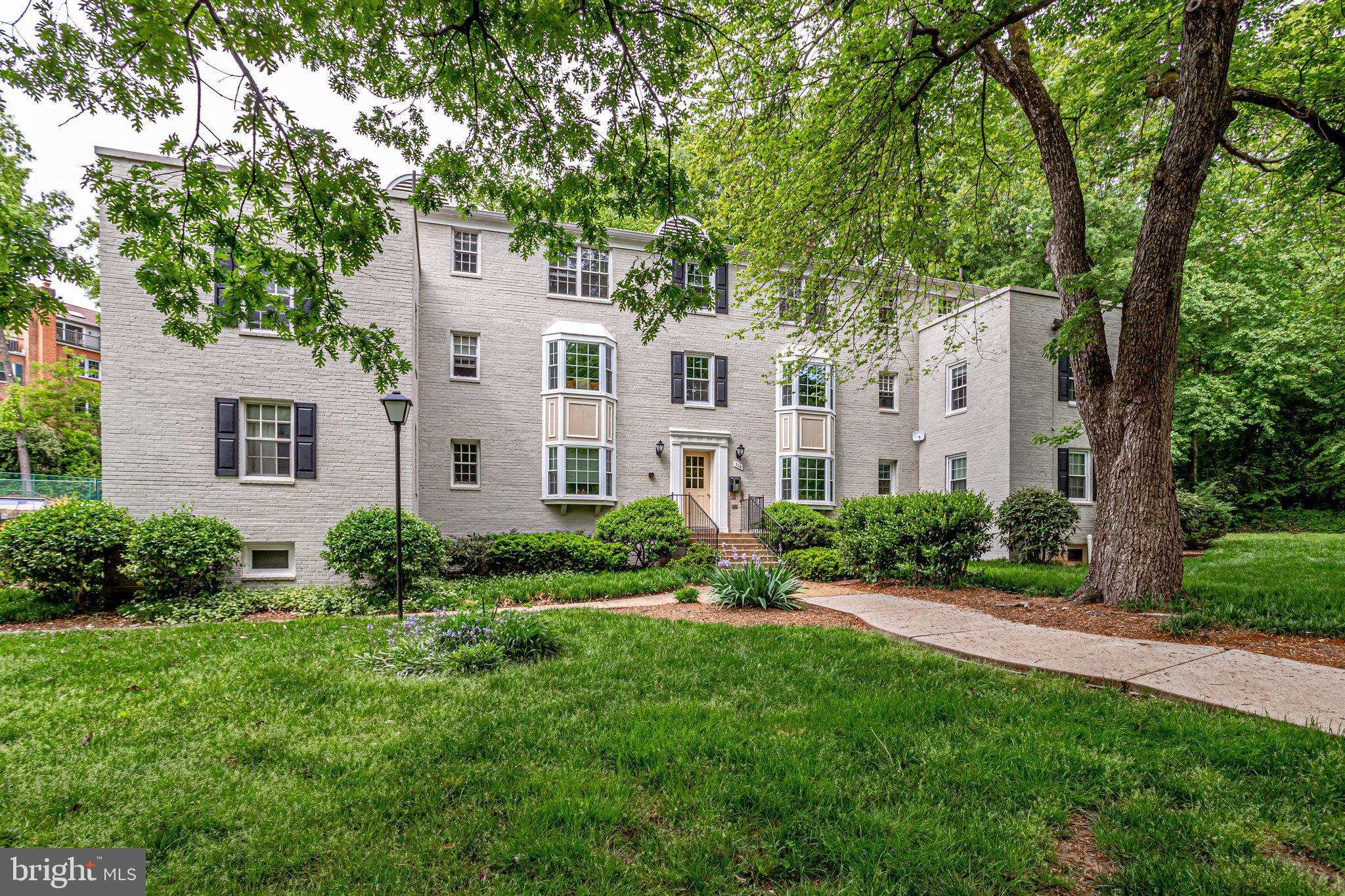 Arlington, VA 22204,706 S ARLINGTON MILL DR #18203