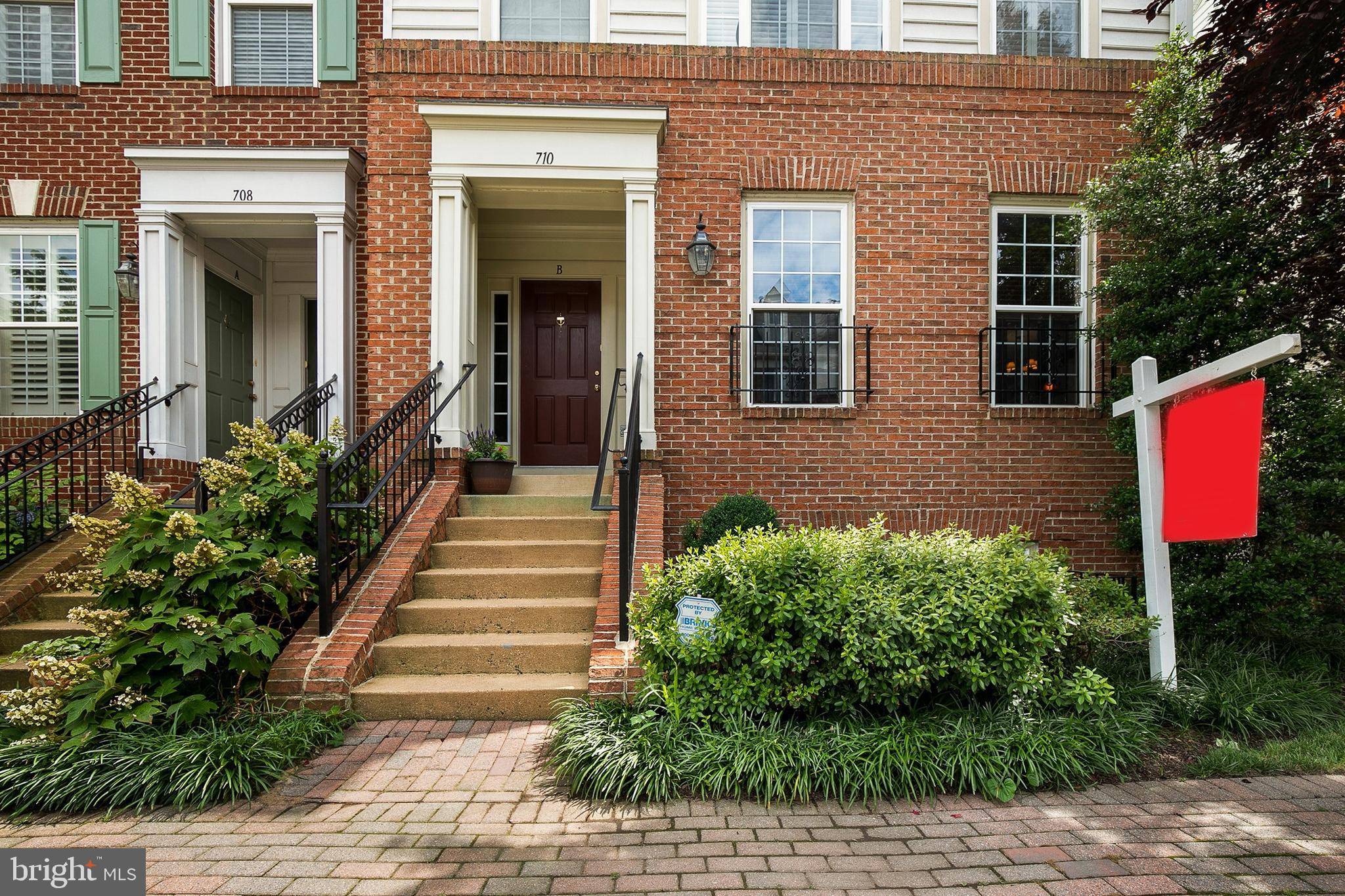 Alexandria, VA 22314,710-A NORFOLK LN