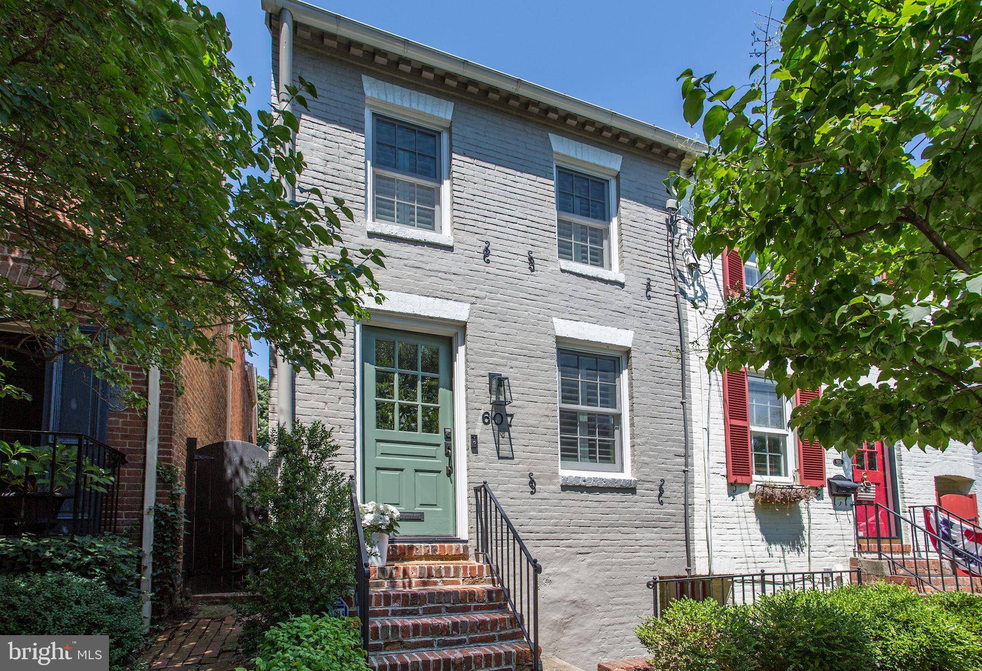 Alexandria, VA 22314,607 S SAINT ASAPH ST