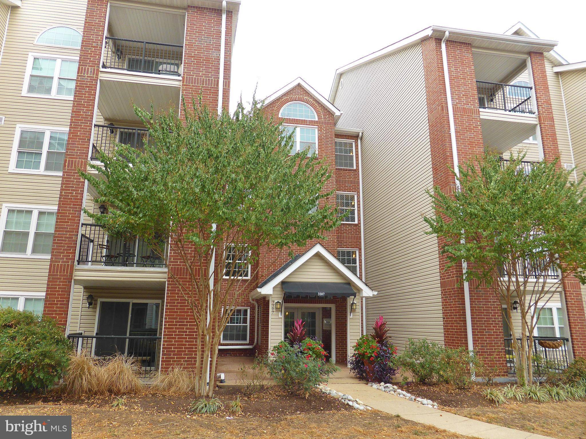 Alexandria, VA 22302,3307 WYNDHAM CIR #3167