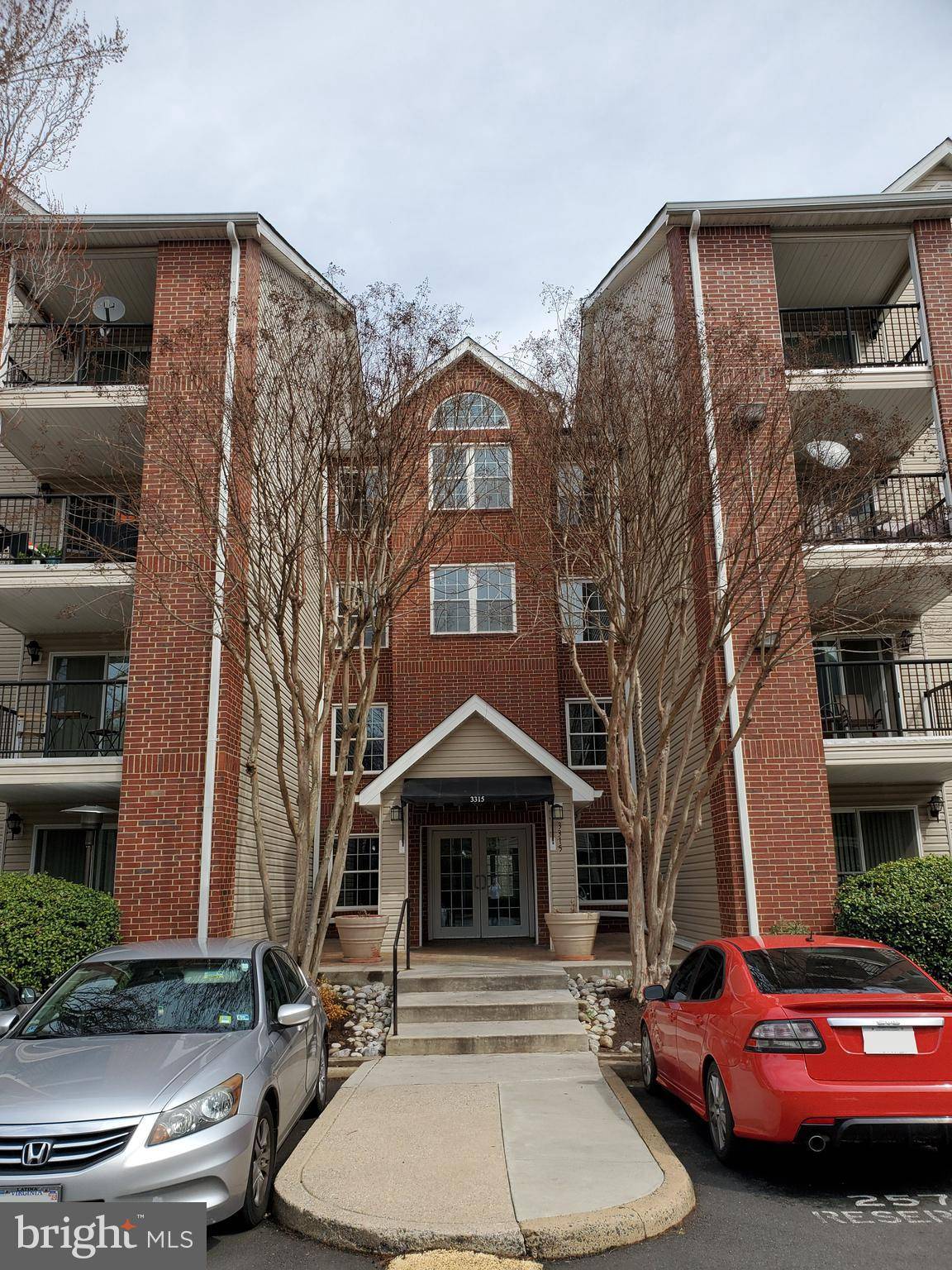 Alexandria, VA 22302,3315 WYNDHAM CIR #1228