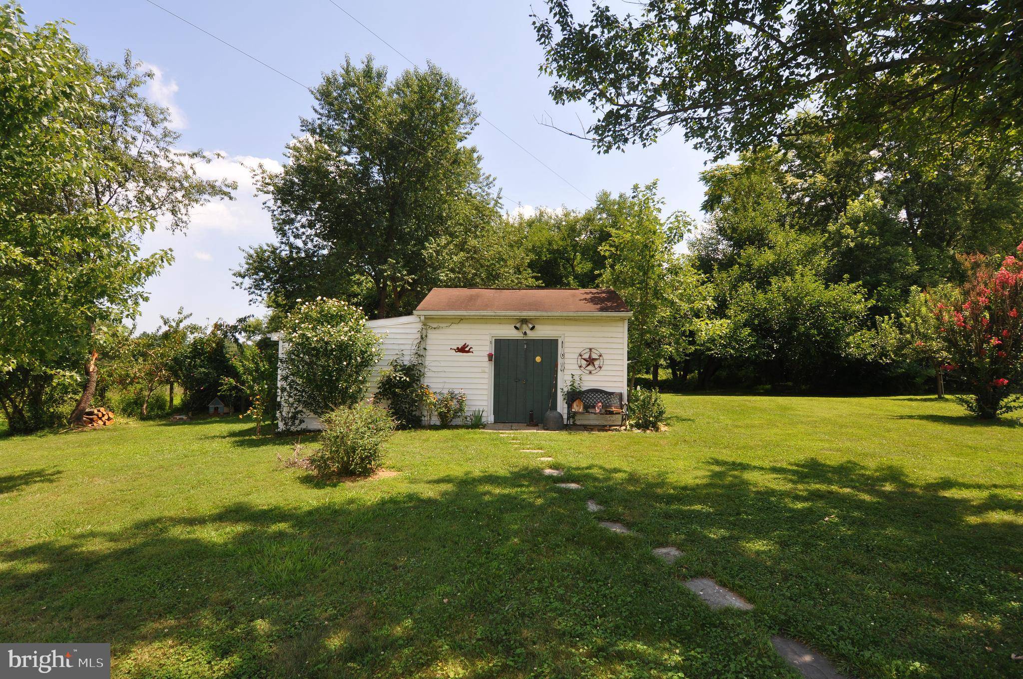 Berryville, VA 22611,263 POSSUM HOLLOW LN