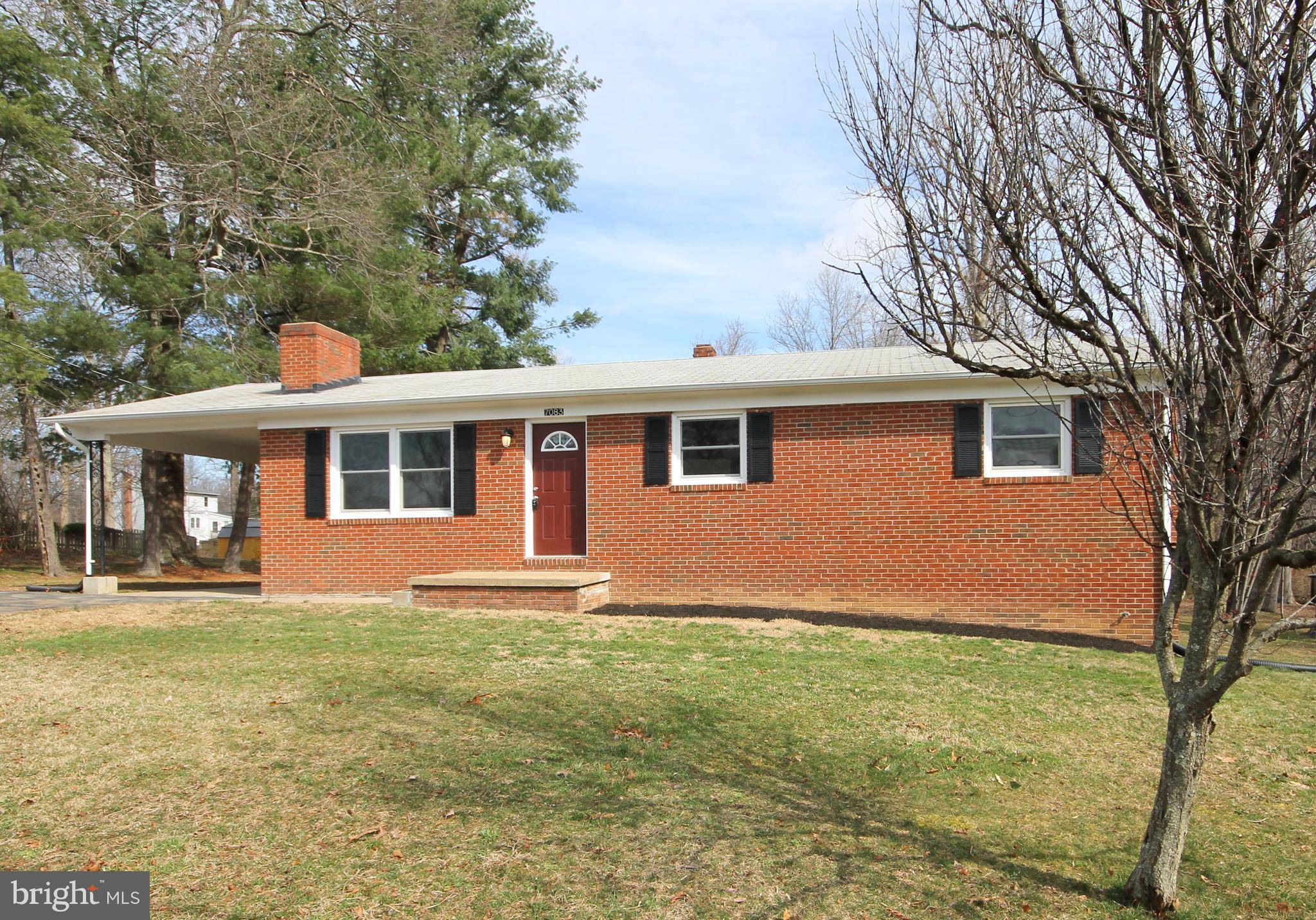 Reva, VA 22735,7083 OAK DR