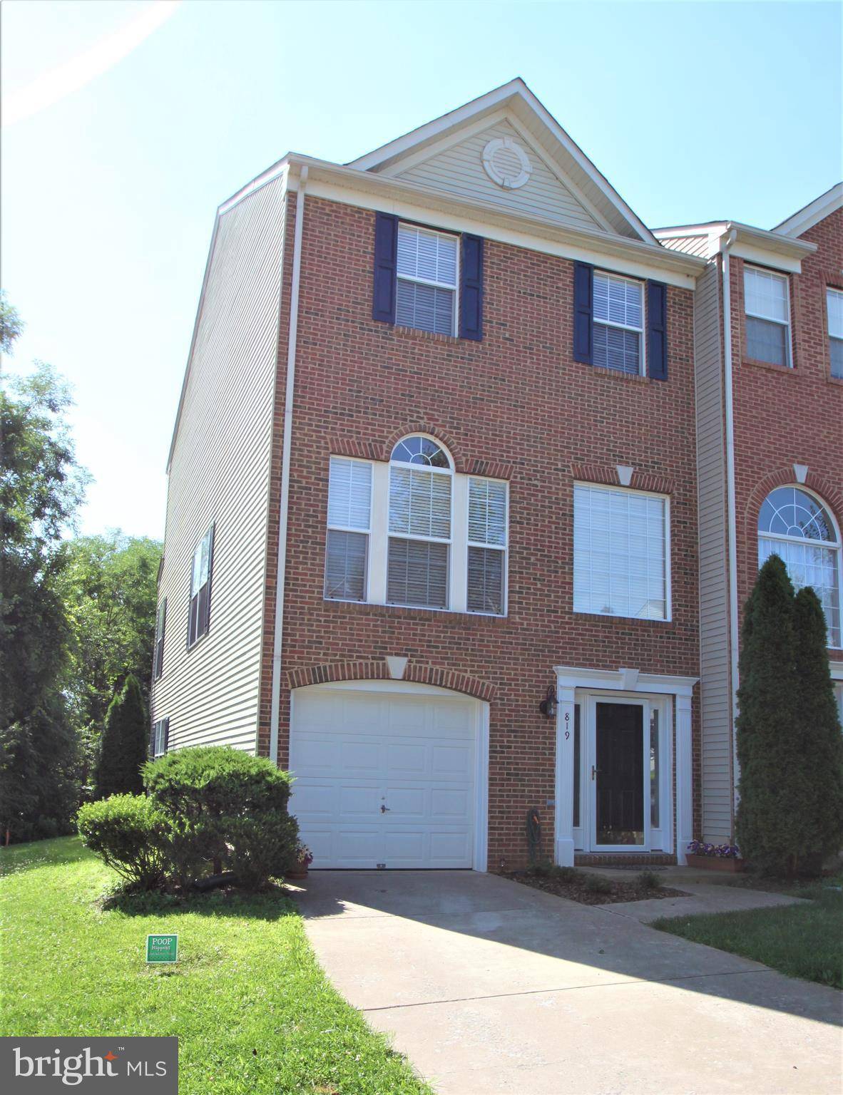 Culpeper, VA 22701,819 PERSIMMON PL