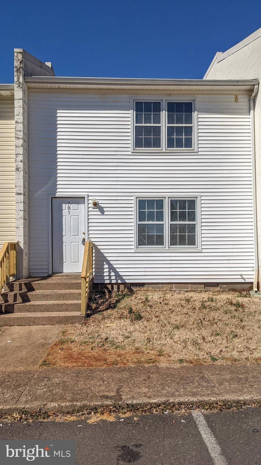 Culpeper, VA 22701,703 CATALPA CT