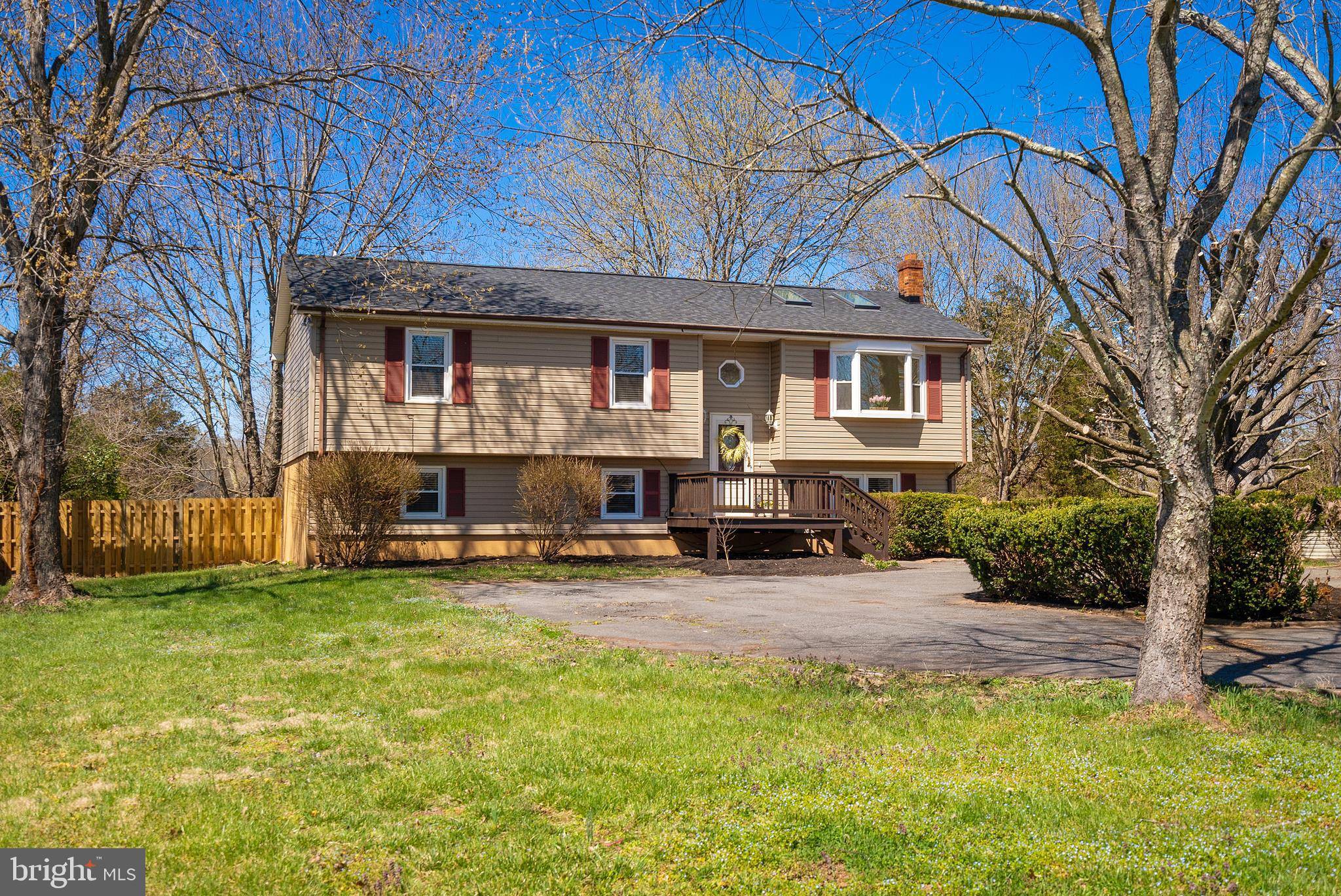 Bealeton, VA 22712,11126 CEDAR LN